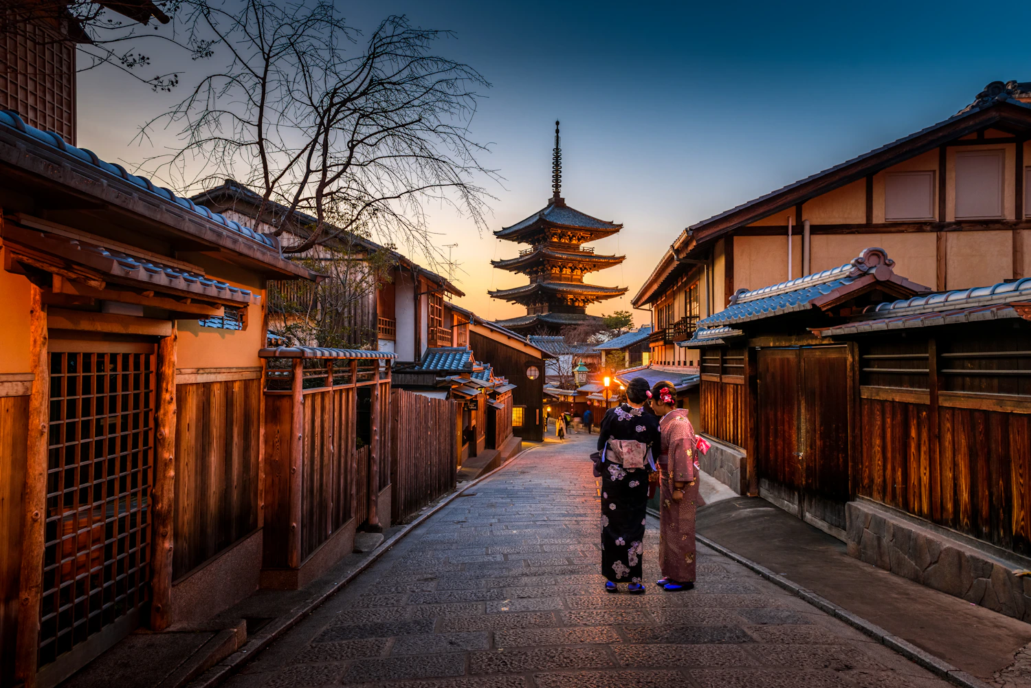 Kyoto’s traditional streets and pagoda at sunset in Japan